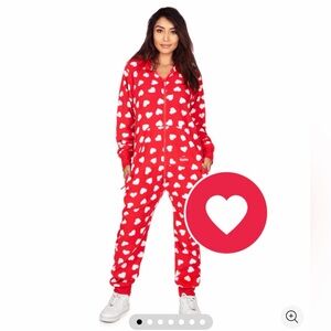 TIPSYELVES UNISEX SOFT & WARM FLEECE BEATING HEARTS HOODED JUMPSUIT   XS     NWT